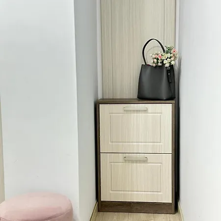 Ferienwohnung Галилео Almaty Exterior foto